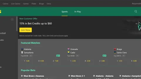 巴尔韦德独领风骚，激情奔放庆胜利，全场沸腾展豪情。